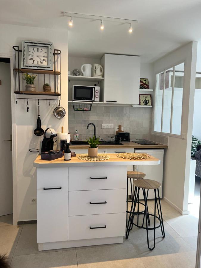 Appartement Pied Dans L'Eau La Seyne-sur-Mer Luaran gambar