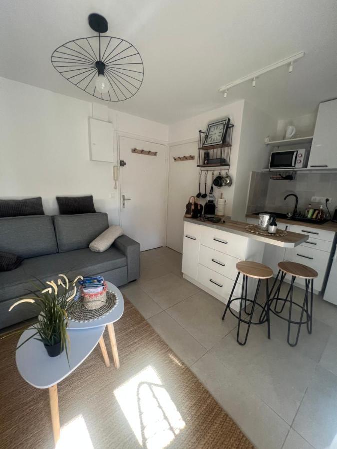 Appartement Pied Dans L'Eau La Seyne-sur-Mer Luaran gambar